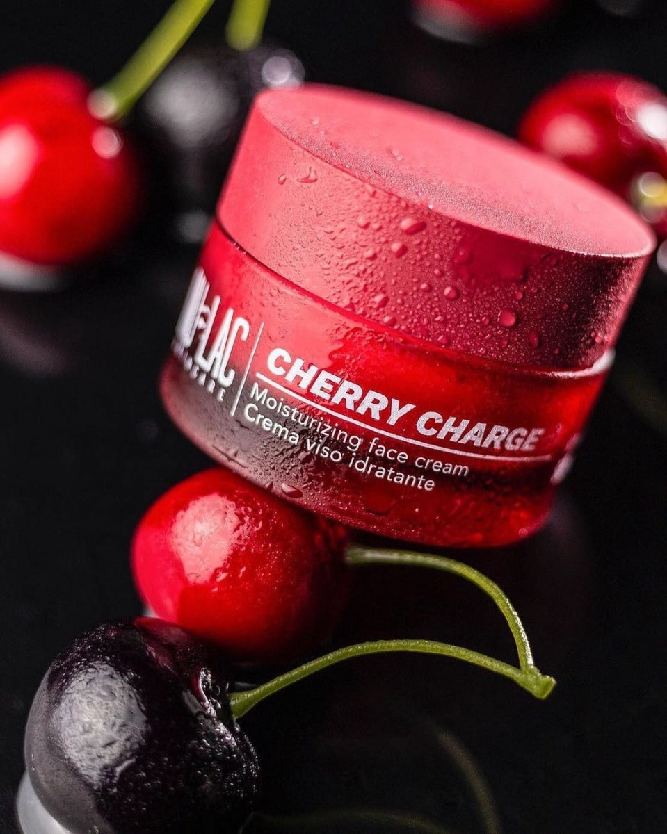 Mulac Cosmetics Cherry Charge Crema Viso Idratante Nutriente Riequilibrante con Cherry-Aquaporin 50 ml - Vegan e 96% Ingredienti Naturali
