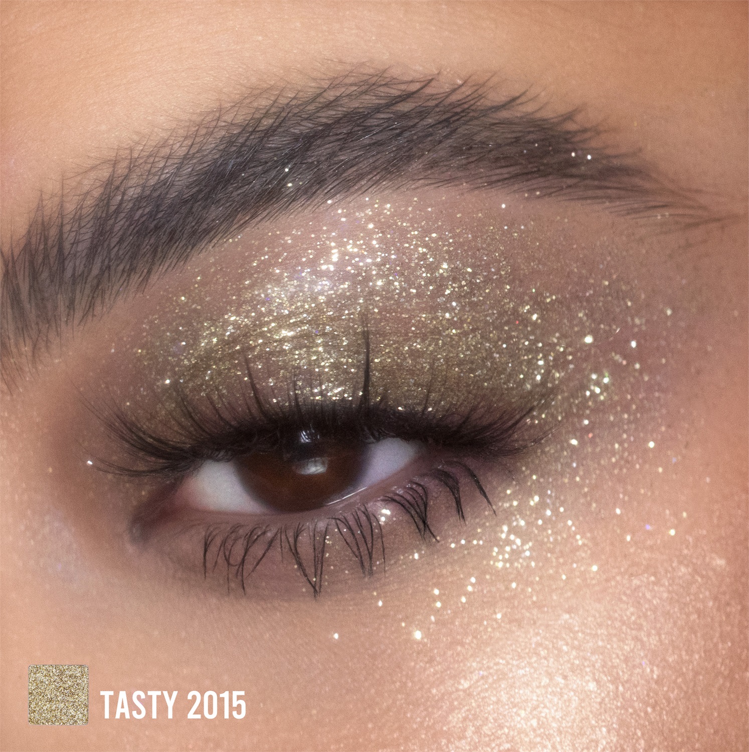 Mulac Cosmetics Glitter Pressato Tasty 2015 - Ombretto Vegan Oro Freddo con Texture Luminosa