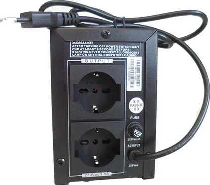 Tecno TC-1200VA-UPS Gruppo di Continuità (UPS) A Linea Interattiva 1,2 kVA 500 W con 3 Prese AC