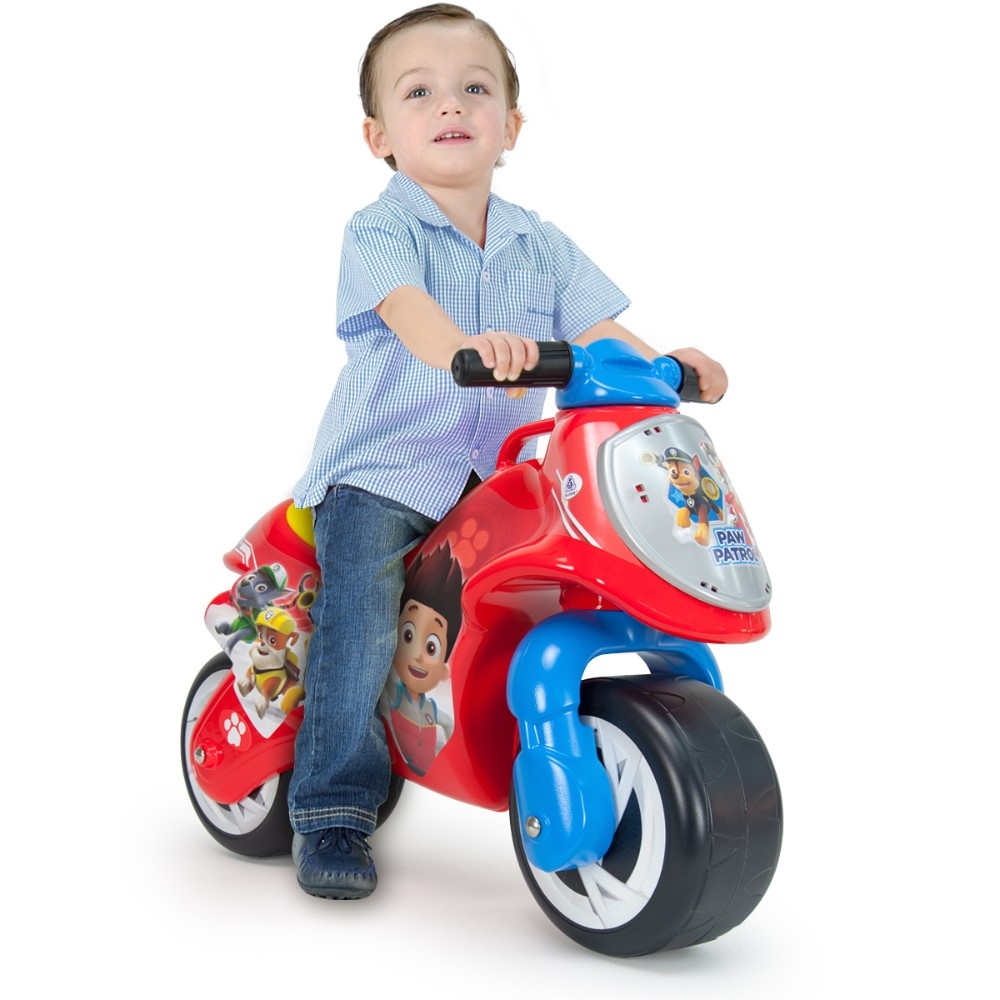 INJUSA Moto Primi Passi Paw Patrol - Moto Cavalcabile per Bambini 18-36 Mesi con Ruote Stabili e Maniglia Ergonomica