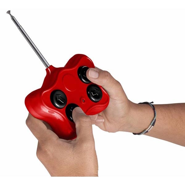 Feber Twinkle Car Auto Elettrica 12V con Radiocomando, Acceleratore a Pedale, Freno Motore, Marcia Avanti e Indietro, Velocità 3,2 Km/h, Luci nei Fari Anteriori, Batteria e Caricabatteria Inclusi