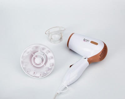 JATA SC47B Asciugacapelli da Viaggio 1200 W con Manico Apribile, Diffusore e Concentratore d'Aria - Marrone e Bianco