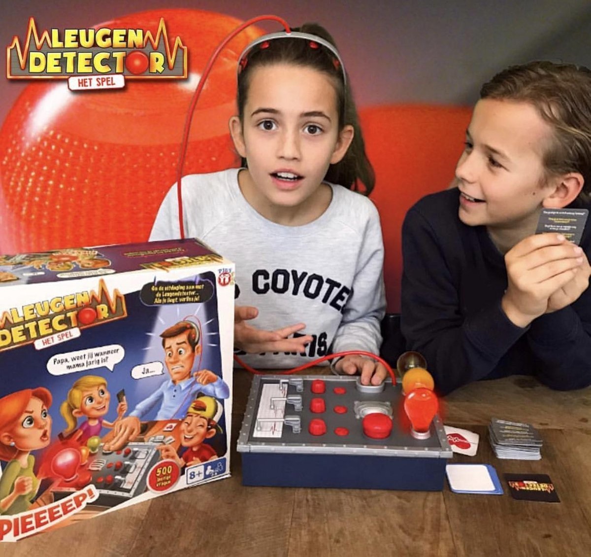 IMC TOYS Macchina delle Bugie - Gioco da Tavolo Spagnolo per Bambini e Adulti da 8 Anni in Su