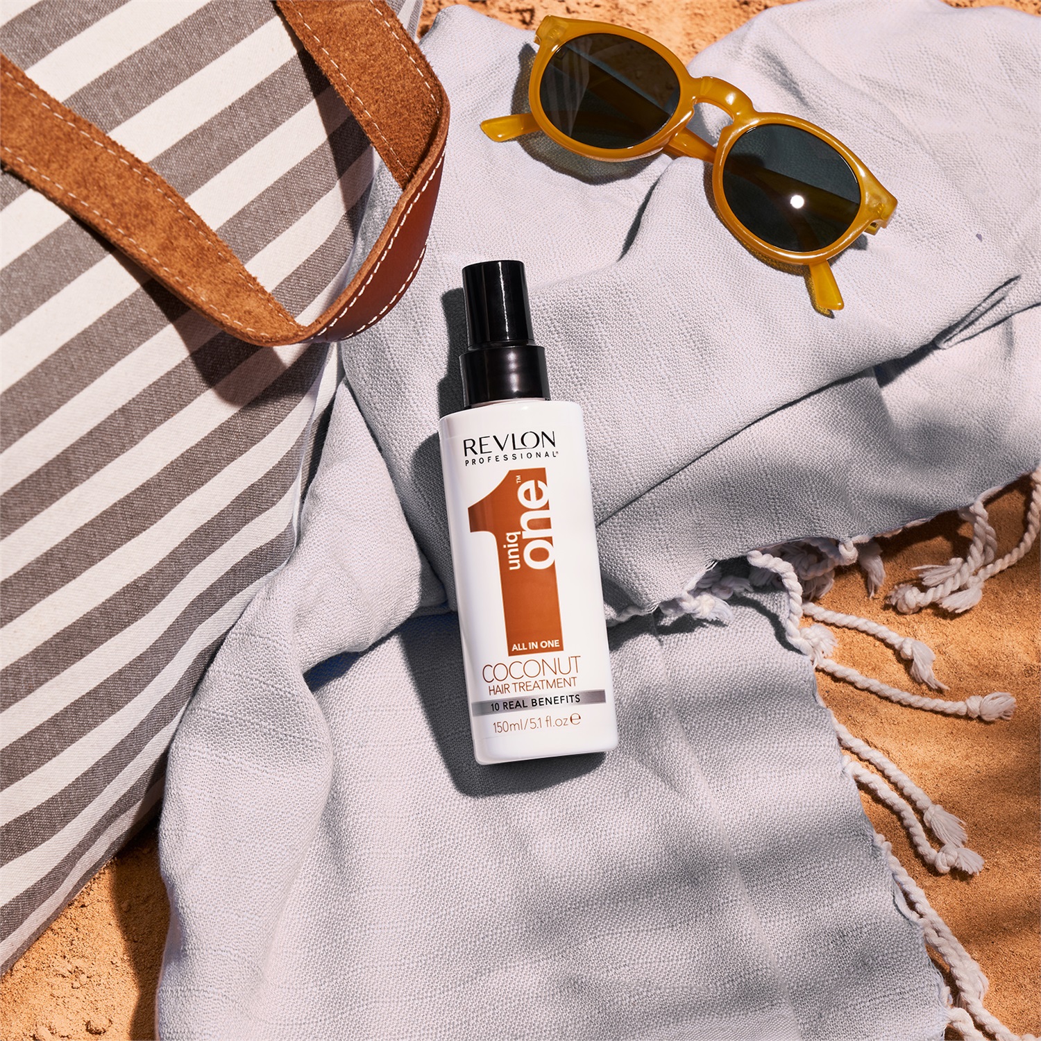 Revlon Professional Uniq One Coconut Hair Treatment 150ml - Trattamento All In One per Capelli con 10 Benefici, Unisex