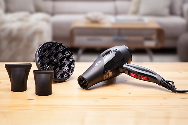 Solac SP7170 Expert 2600 Tourmaline Asciugacapelli Professionale 2600W con Tecnologia Ionica, 3 Temperature, 2 Velocità, Aria Fredda e Diffusore - Nero e Viola