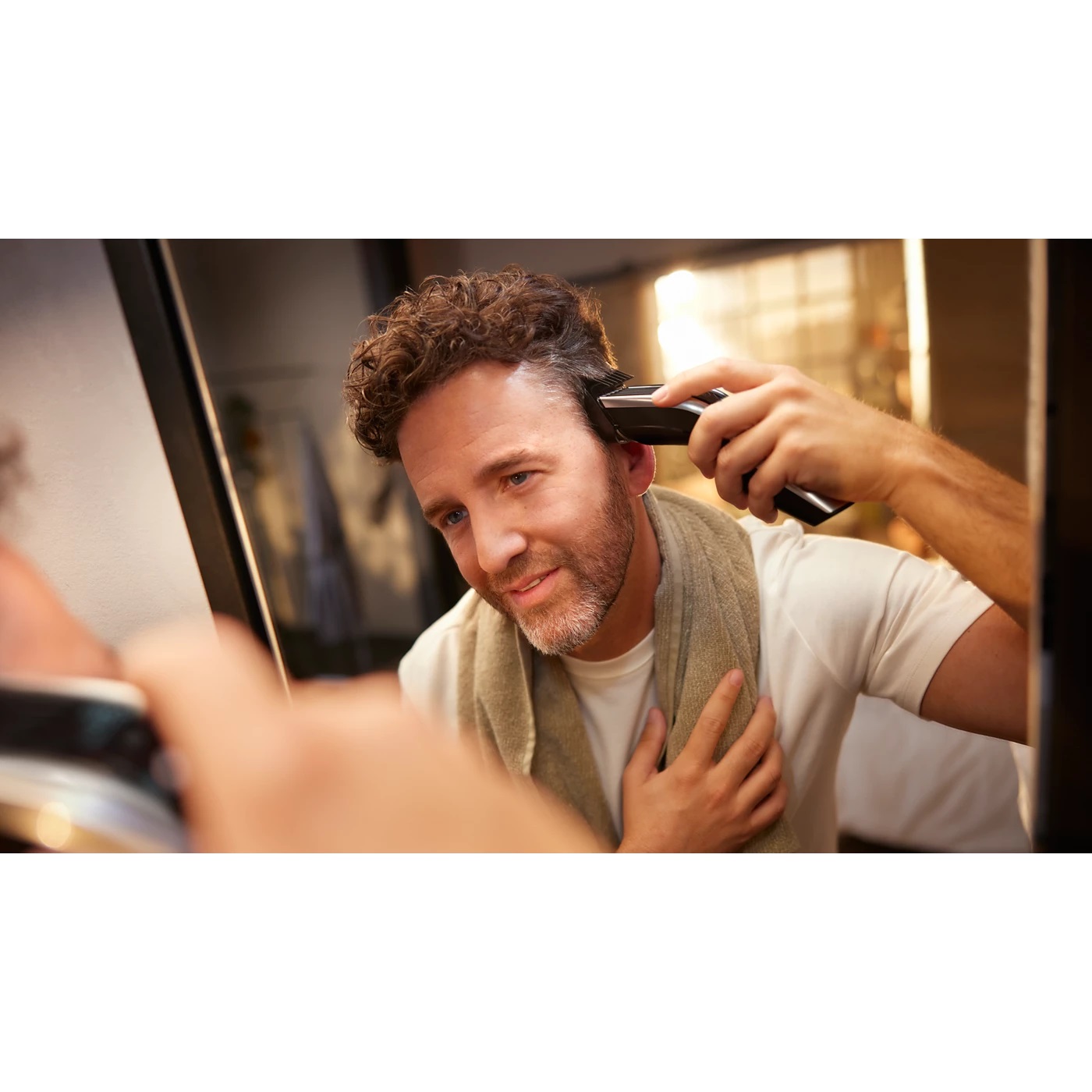 Philips HAIRCLIPPER Series 9000 HC9450/15 Regolacapelli Nero con Lame in Titanio, Pettini Motorizzati e 400 Impostazioni di Lunghezza