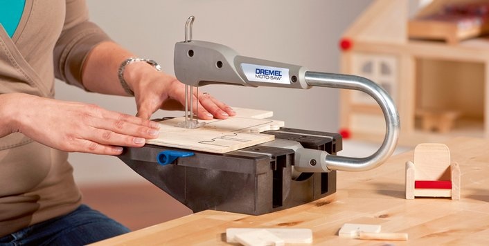 Dremel® Moto-Saw (MS20-1/5) Sega da Traforo Elettrica 70 W, Compatta e Facile da Usare, 1,1 kg