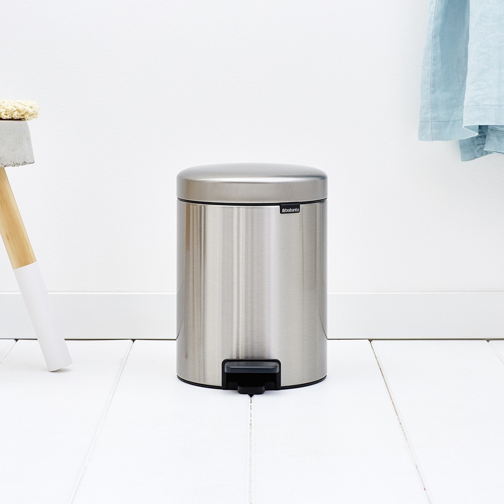 Brabantia NewIcon Pattumiera a Pedale 5 lt in Acciaio Inox Satinato con Chiusura Ammortizzata e Anti-Odori