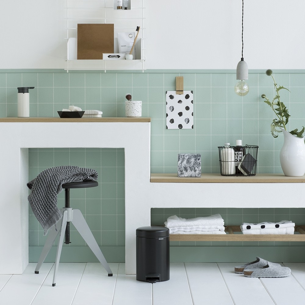 Brabantia Pattumiera a Pedale NewIcon 3L Nero Opaco - Design Elegante e Funzionalità Avanzate
