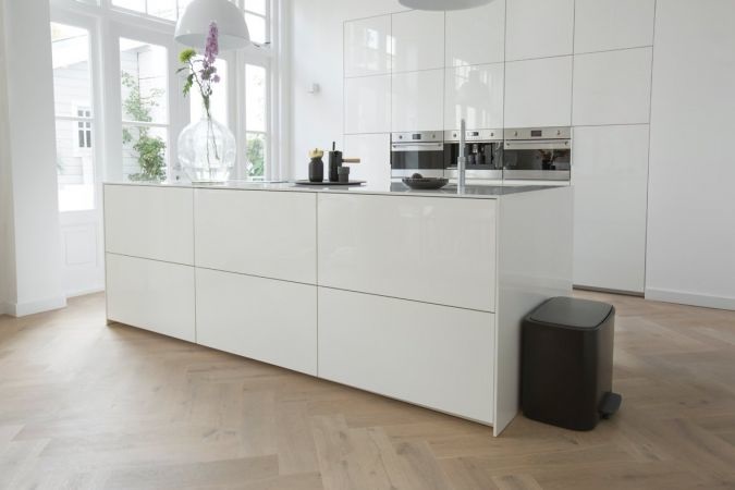 Brabantia Bo Pedal Bin Pattumiera 33L Metallo Nero Opaco con 3 Secchi Rimovibili e Chiusura Antiodori