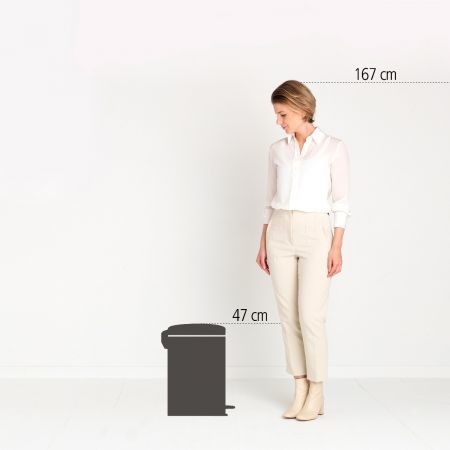 Brabantia NewIcon Cestino per Rifiuti a Pedale 20 L Beige - Design Elegante e Funzionale