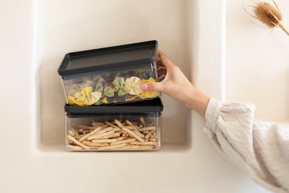 Brabantia TASTY Contenitore Ermetico Impilabile 1,5 L Grigio Scuro con Guarnizione in Silicone