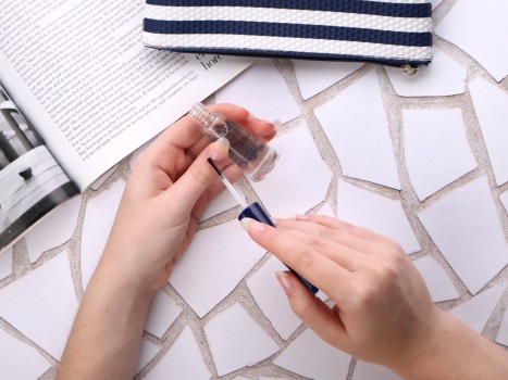 Herome Rimuovi Cuticole 10 ml - Ammorbidisce e Rende Elastiche le Cuticole, Favorisce la Crescita delle Unghie