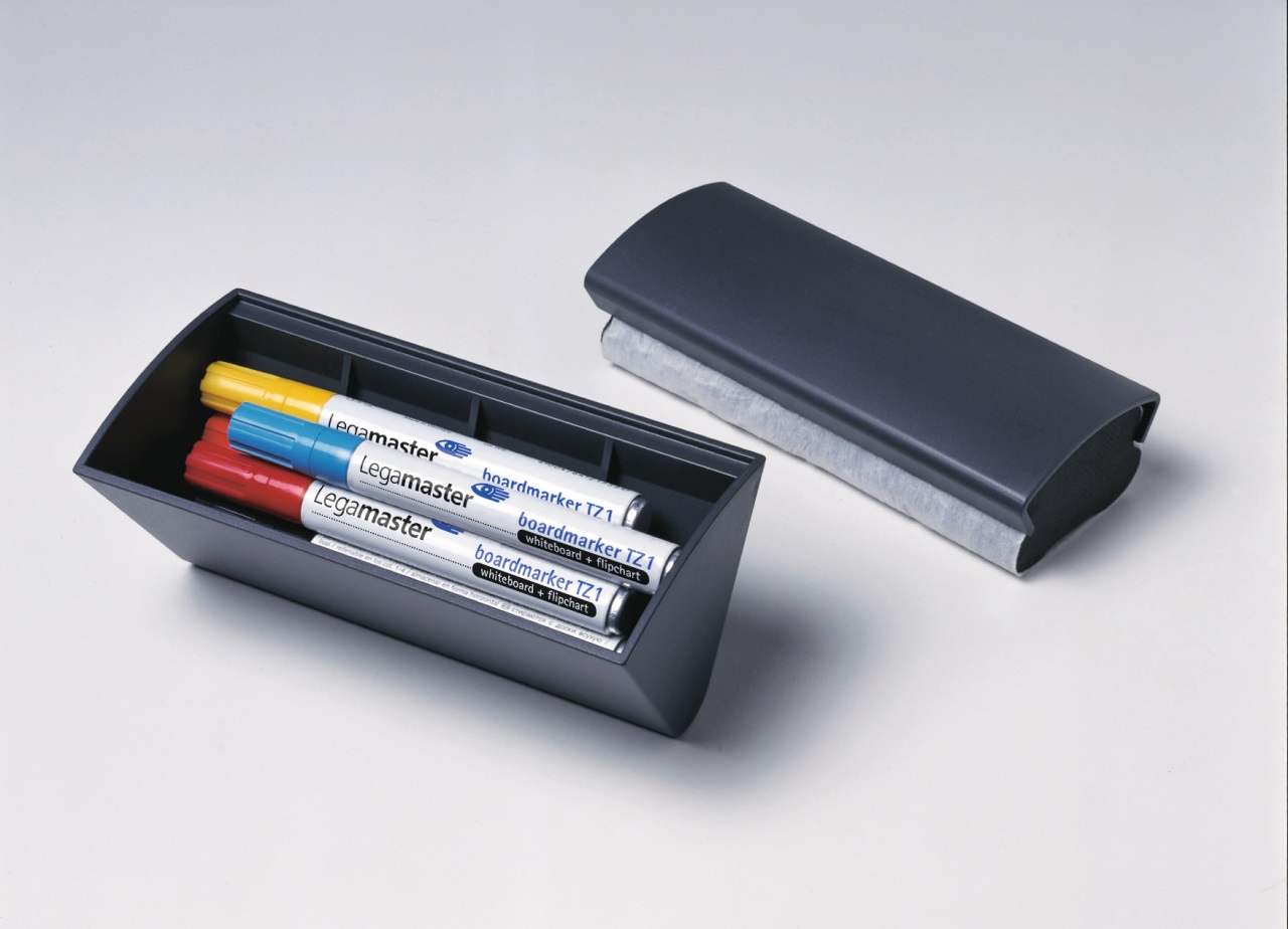 Legamaster 7-122500 Porta Marcatori e Cancellino Magnetico - Colore Antracite, Sistema Due in Uno
