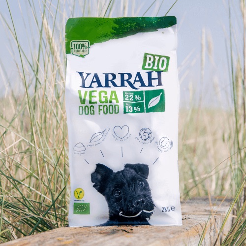 Yarrah Cibo Secco Biologico Vegano per Cani - Crocchette Vegetariane con Soia, Olio di Cocco, Lupini Bianchi e Baobab - 2 kg