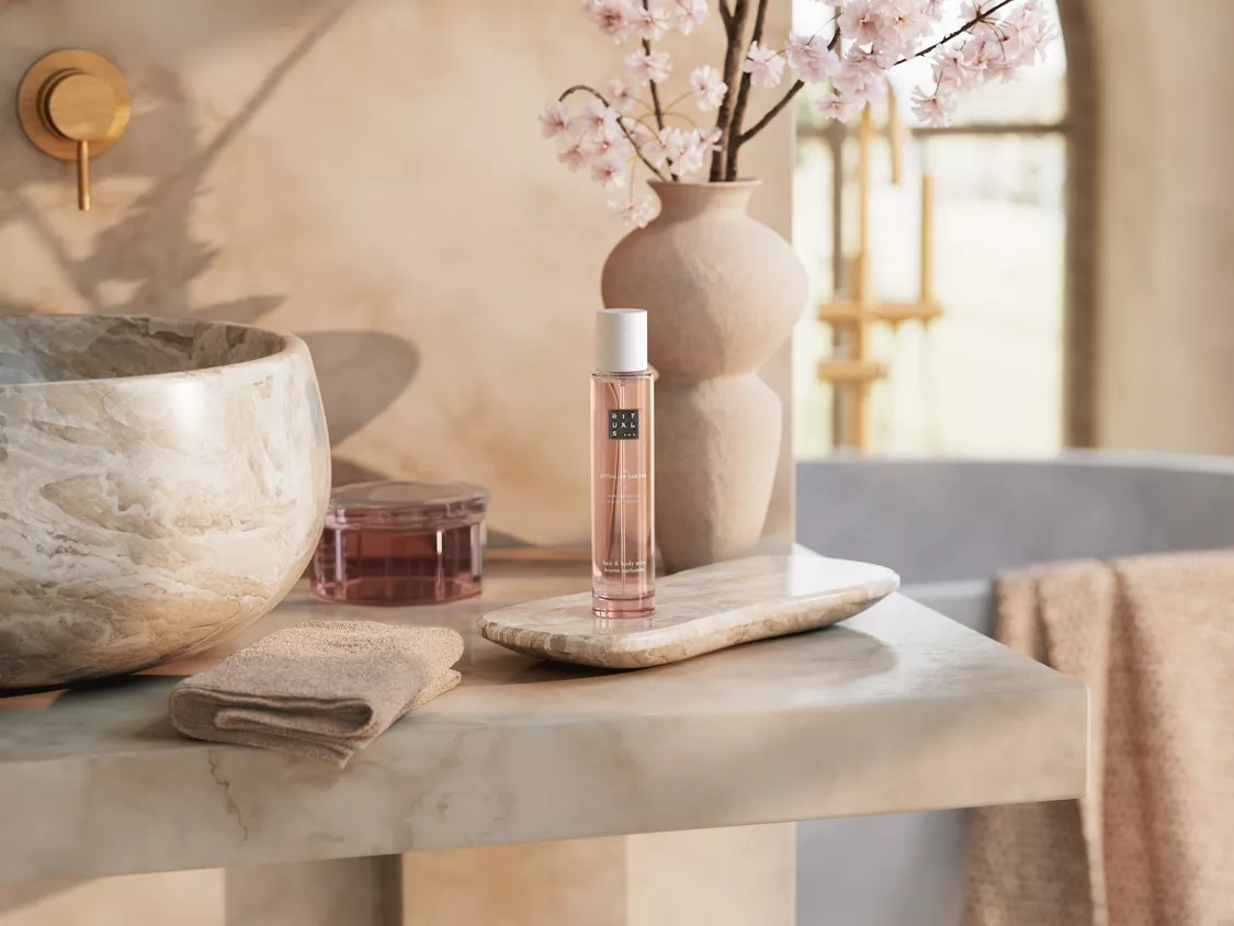 Rituals The Ritual of Sakura Hair & Body Mist 50 ml - Spray profumato per capelli e corpo con fiori di ciliegio e latte di riso, senza alcol, ideale per pelli sensibili
