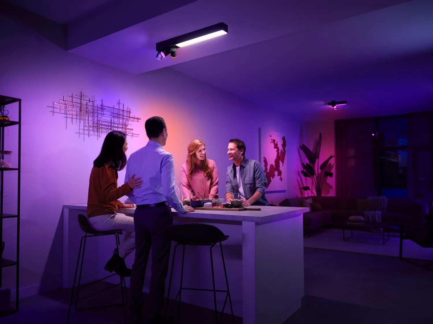 Philips Hue White & Color Ambiance Centris - Set di 3 Faretti a Soffitto Dimmerabili, 16 Milioni di Colori, Controllo App e Compatibile con Amazon Alexa, Nero