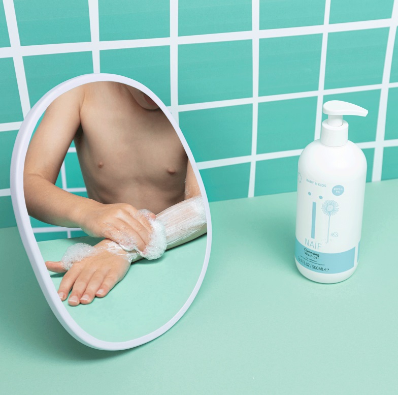 Naïf Gel Detergente Delicato 500ml - Per Neonati e Bambini, Vegan e Naturale, Ideale per Pelli Sensibili