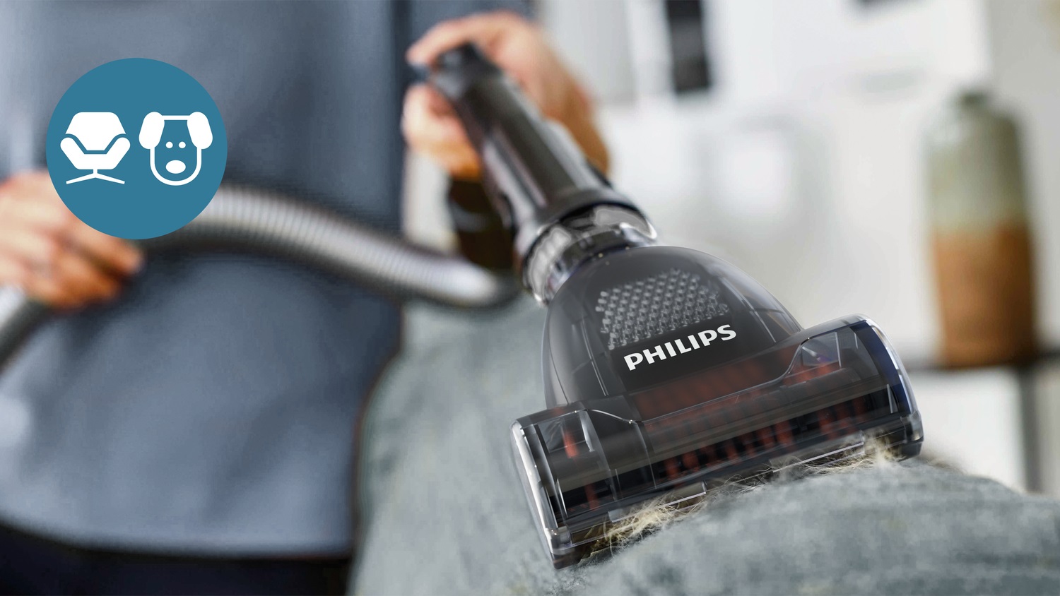 Philips PowerPro Expert FC9747/09 - Aspirapolvere senza sacco 7000 Series con Bocchetta TriActive LED, Filtro per allergie, 900 watt, Nero lucido