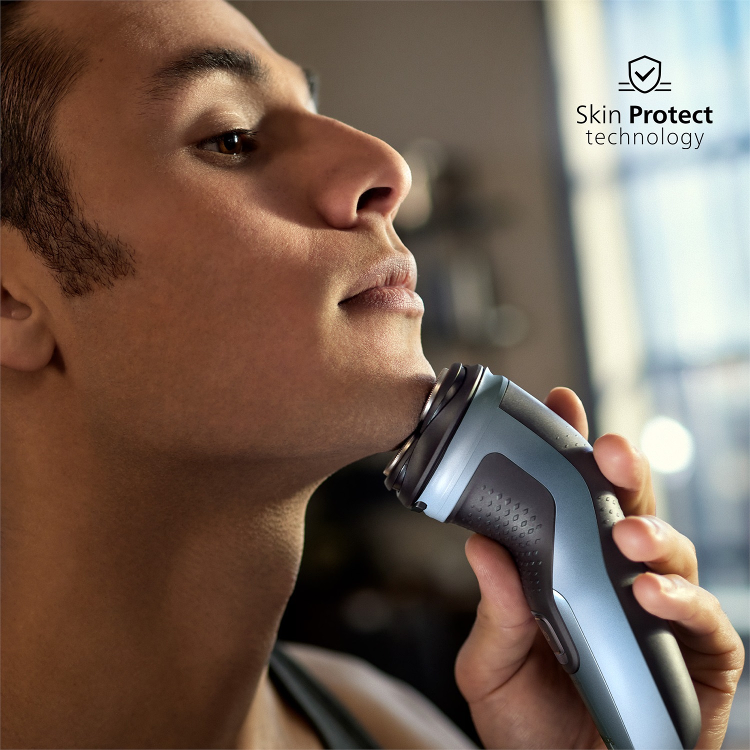 Philips Rasoio Elettrico Serie 3000X X3053/00 Wet & Dry per Uomo - Blu Cielo, Tecnologia SkinProtect, Rifinitore a Scomparsa, Design Ergonomico