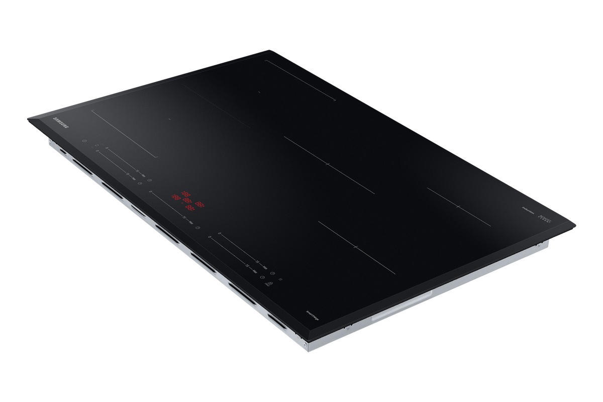 Samsung Piano Cottura a Induzione 80 cm NZ85C5047KK Slim Fit in Vetroceramica Nero con WiFi e 5 Zone Cottura