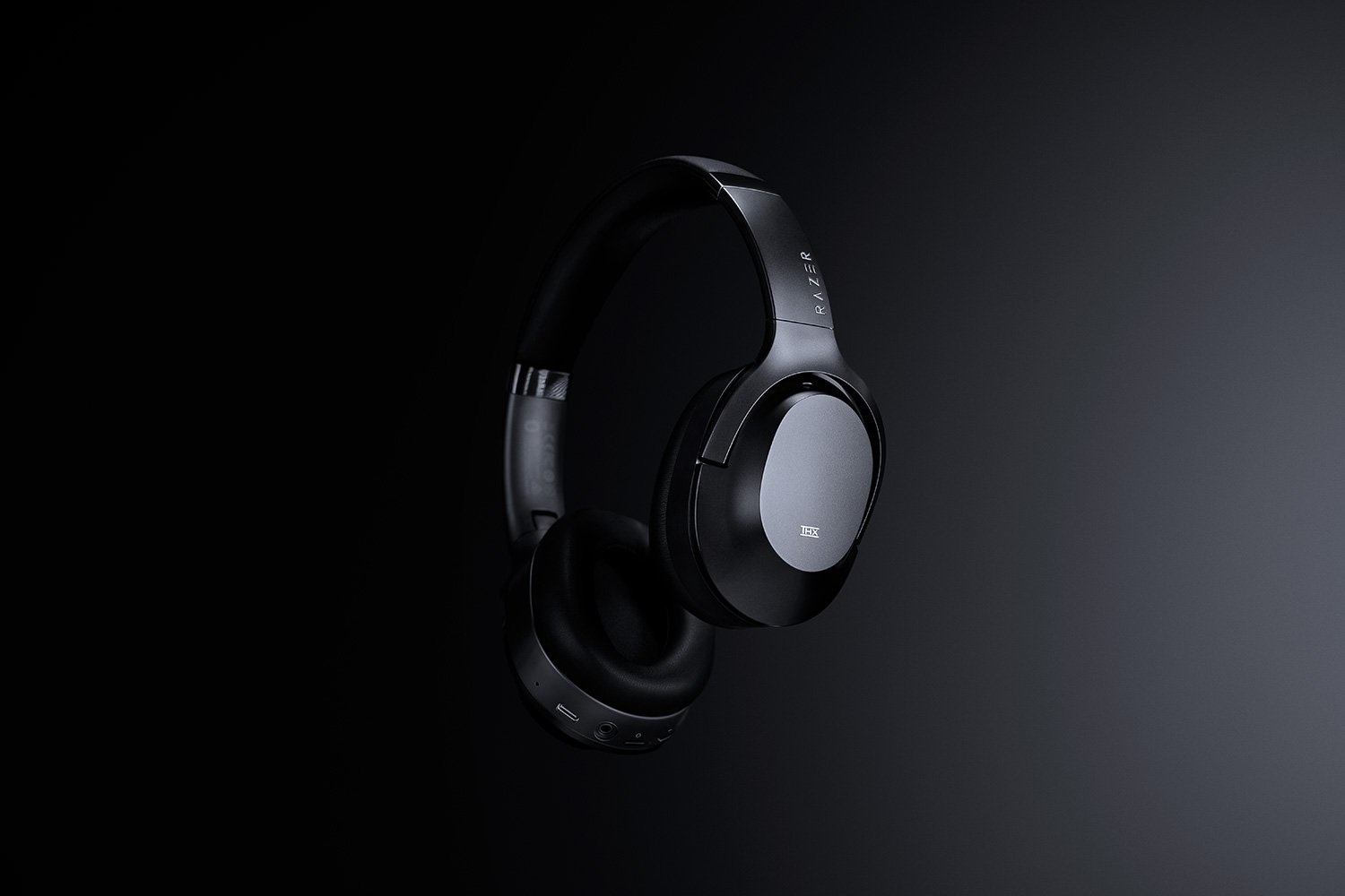 Razer Opus - Cuffie Wireless con Certificazione THX, Cancellazione Attiva del Rumore Avanzata, Modalità Ambiente e Auto Pause/Auto Play, Fino a 40 Ore di Batteria, Nero