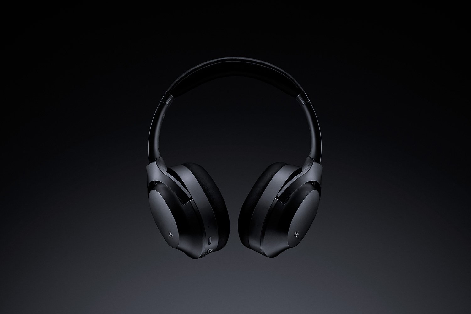 Razer Opus - Cuffie Wireless con Certificazione THX, Cancellazione Attiva del Rumore Avanzata, Modalità Ambiente e Auto Pause/Auto Play, Fino a 40 Ore di Batteria, Nero
