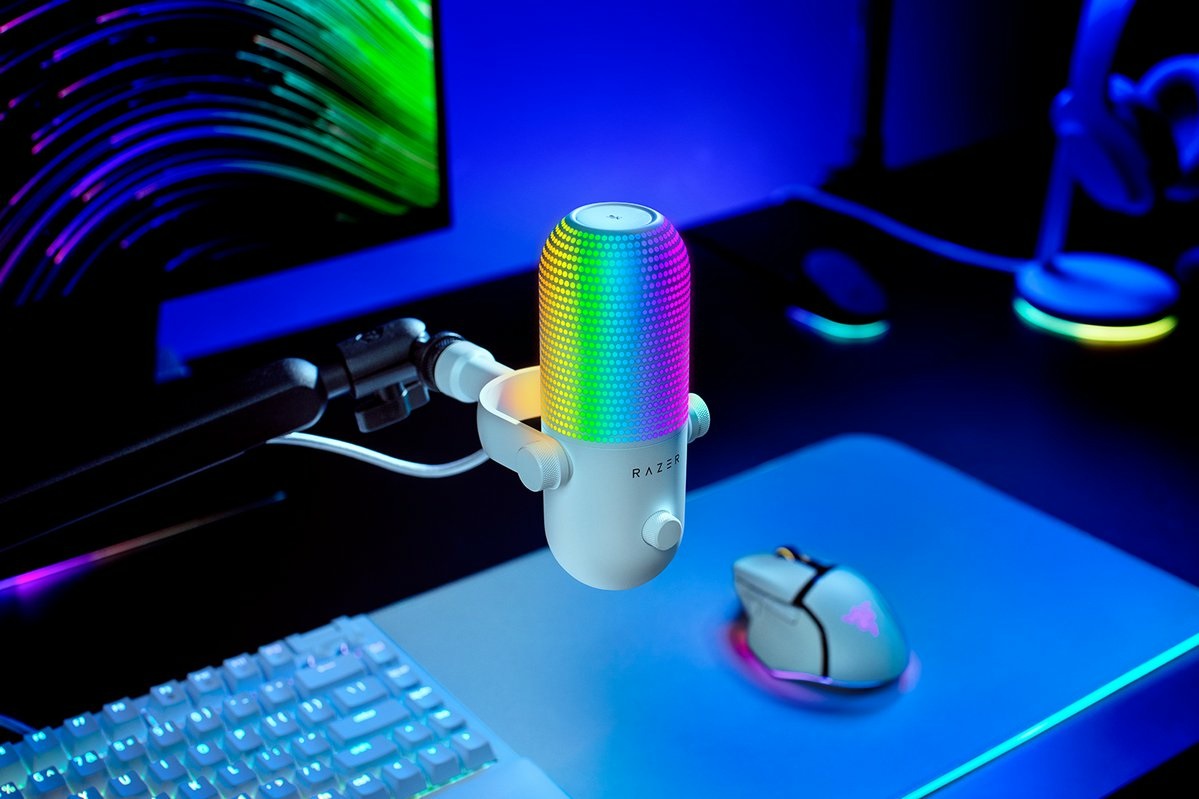 Razer Seiren V3 Chroma Bianco - Microfono USB RGB a Condensatore Supercardioide con Funzione Tap-to-Mute e Illuminazione Reattiva