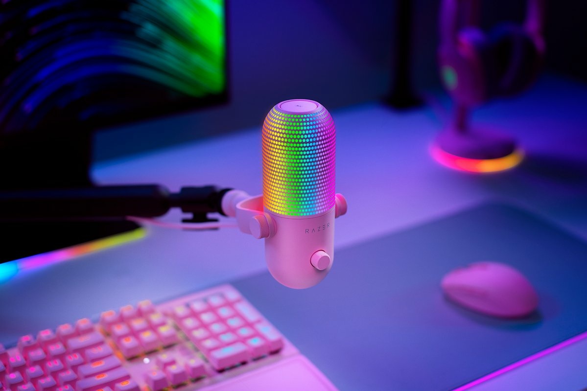 Razer Seiren V3 Chroma Rosa - Microfono USB RGB a Condensatore Supercardioide con Funzione Tap-to-Mute e Illuminazione Reattiva