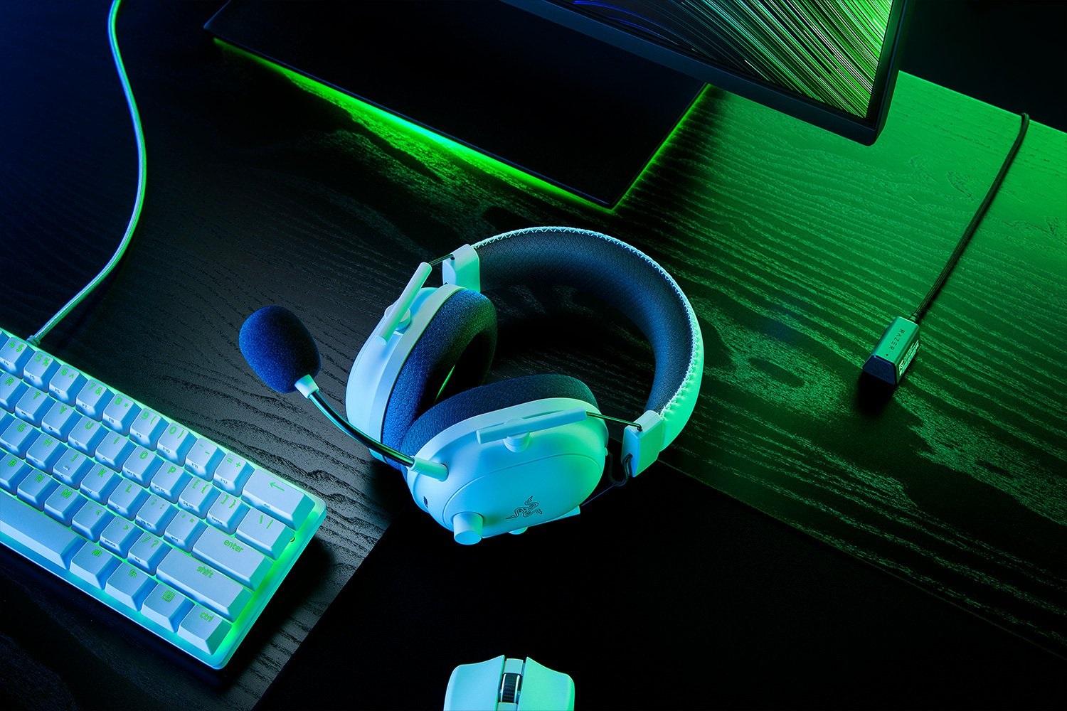 Razer BlackShark V2 Pro Auricolare Wireless Gaming Bluetooth Bianco con Driver TriForce