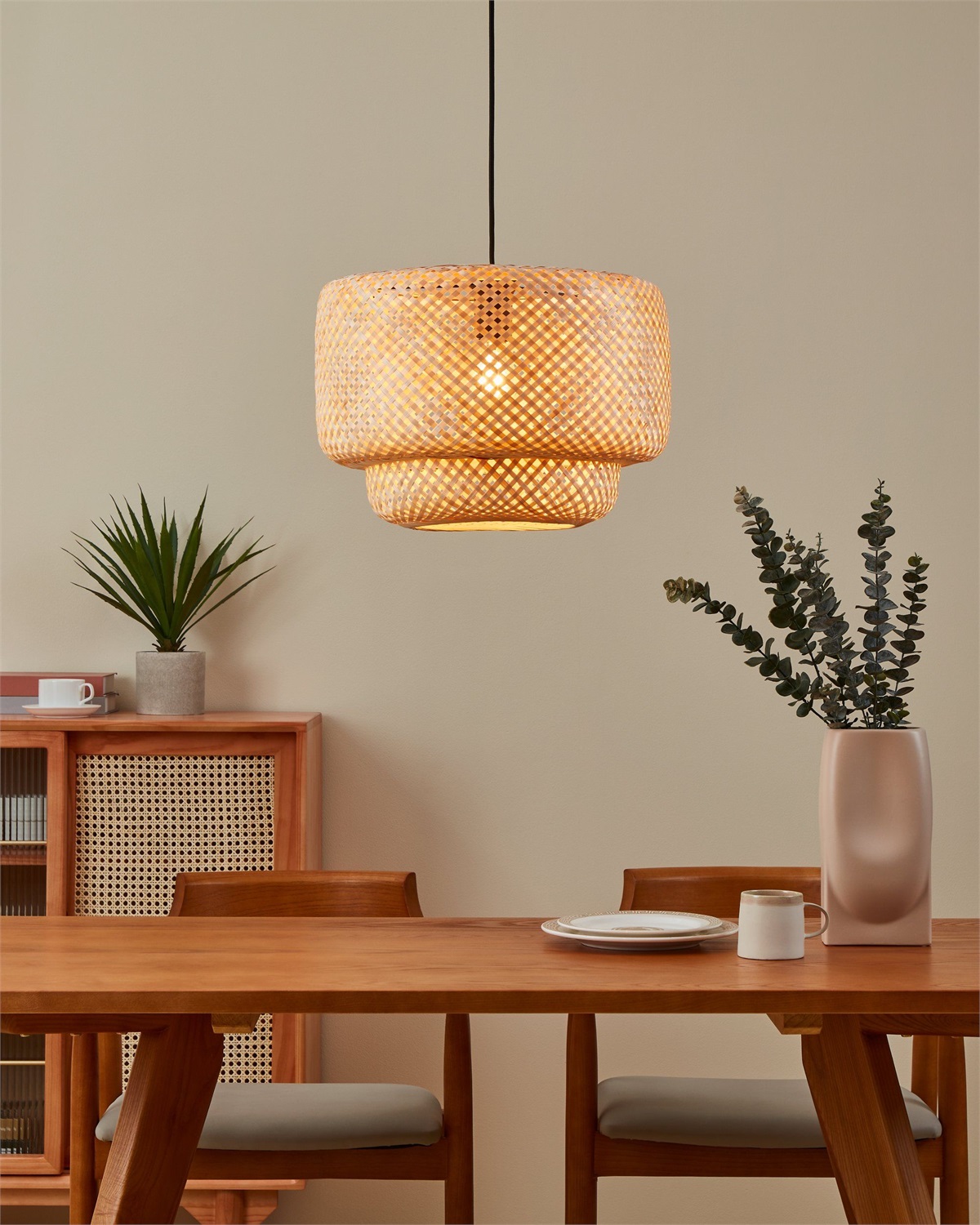 EGLO Hettonle Lampadario a Sospensione in Rattan Naturale e Metallo Nero, 1 Luce E27, 42 cm