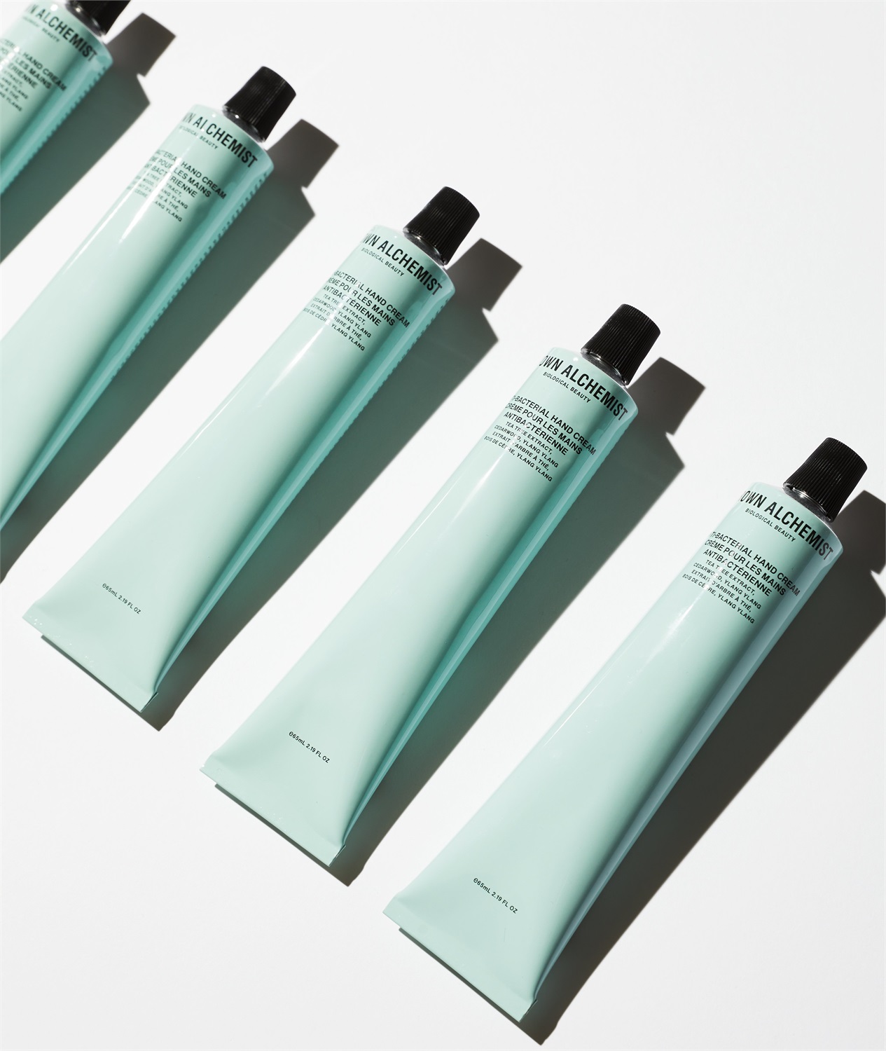 Grown Alchemist Crema Mani Antibatterica 65 ml - Estratto dell'Albero del Tè, Legno di Cedro, Ylang Ylang