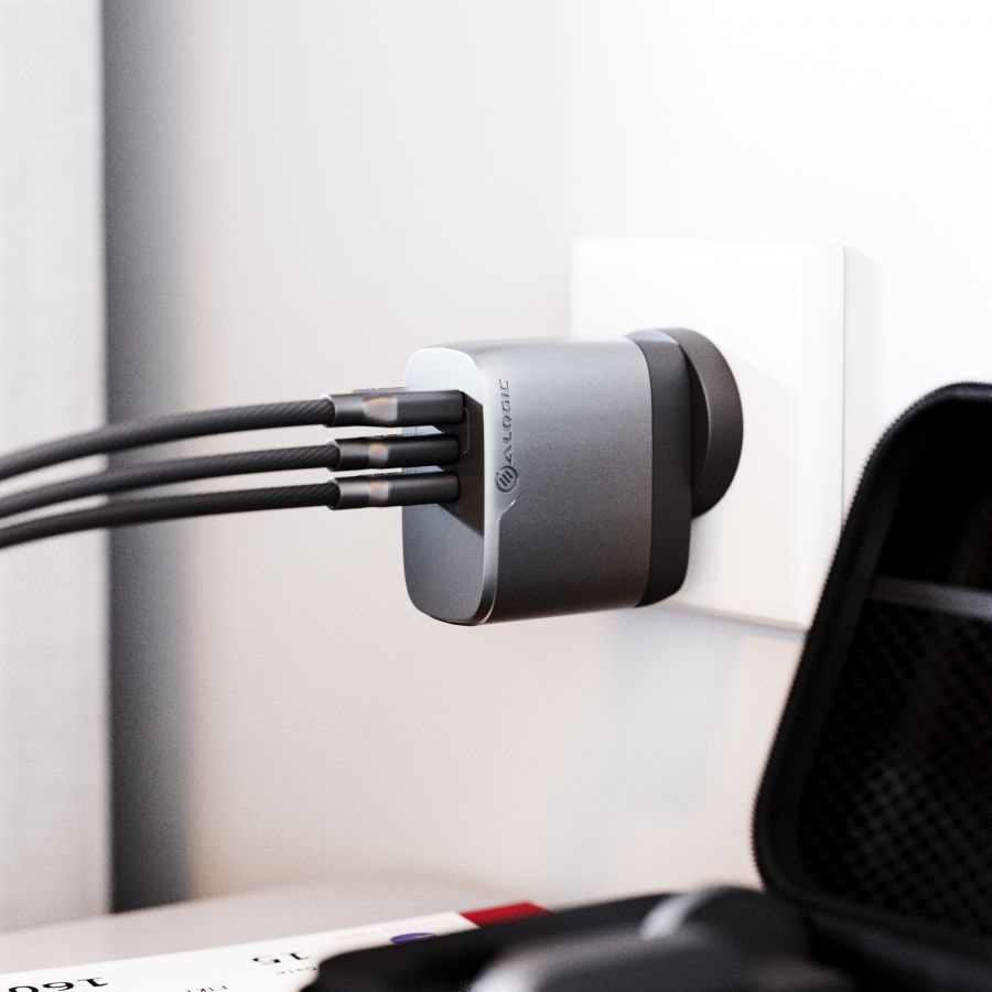 Alogic WCM3X67-SGR Alimentatore 67W con 3 Porte USB-C e USB per Viaggi Multinazionali